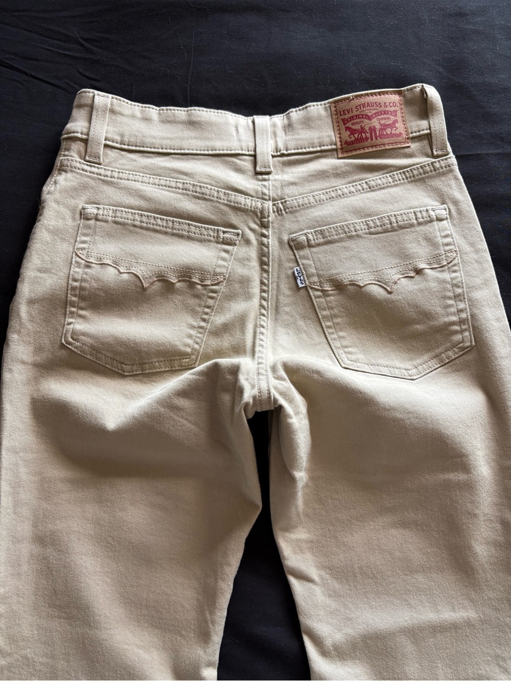 Levi's Women's Western High-Waisted Flare Jeans 28 NWT